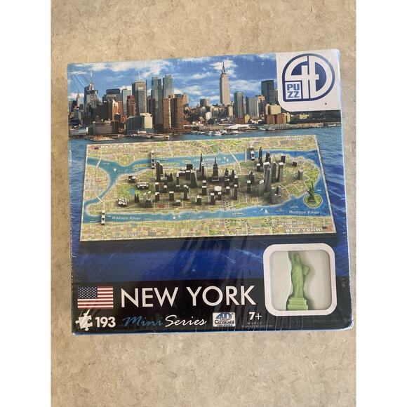 New York Mini Series 193 Piece 4D New York Puzzle 14x8x2 Sealed - Picture 1 of 10